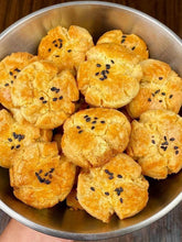 Crispy Sesame Chinese Shortbread Cookies