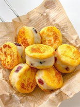 Golden Yam Cranberry Toast Rounds