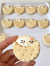 Marshmallow Cookie Sandwiches (Cute Biscuit Faces)