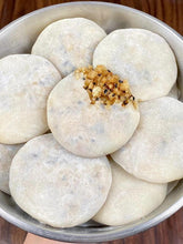 Crystal Mochi with Nutty Sesame Filling