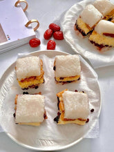 Layered Rhubarb and Glutinous Rice Cake Bars