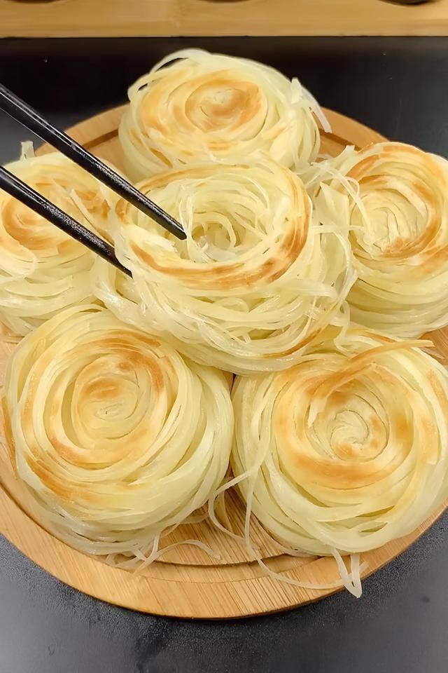 Crispy Layered Flower Pancakes