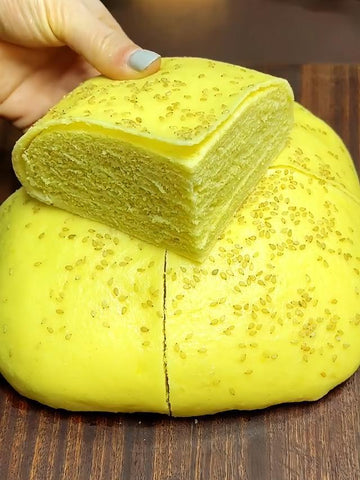 Golden Layered Corn Steamed Bread