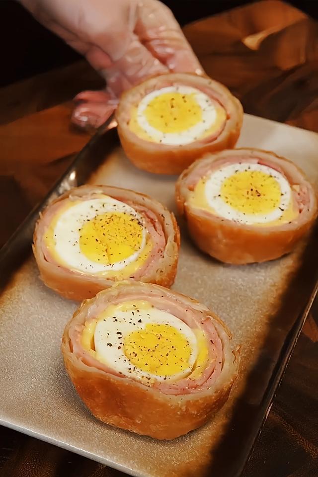 Crispy Bacon-Wrapped Egg Bombs