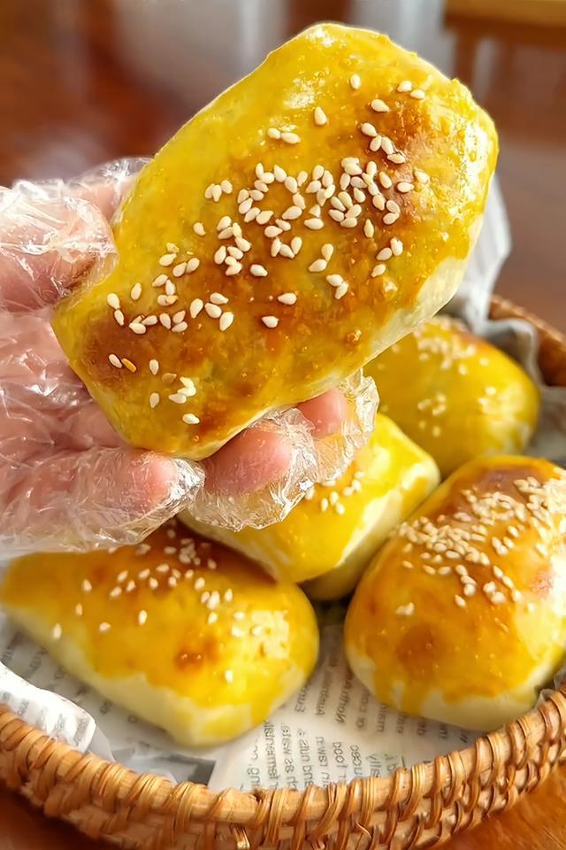 Golden Baked Lamb Buns with Cumin & Onion Filling