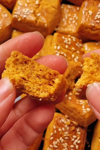 Golden Corn Flour Cookies