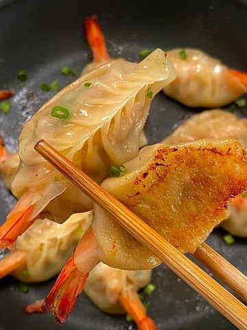  Juicy Shrimp Tail Dumpling Potstickers