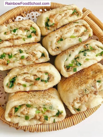 rainbowfoodschool.com Crispy Pan-Fried Scallion Meat Rolls
Recipe Asian Appetizers and Snacks rainbowfoodschool.com_