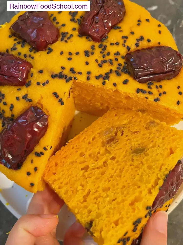 rainbowfoodschool.com Golden Pumpkin Steamed Cake with Red Dates
Recipe Asian Appetizers and Snacks 