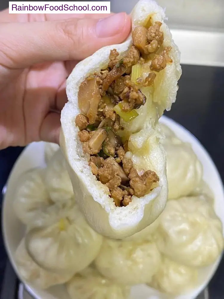 rainbowfoodschool.com Homemade Fluffy Pork and Veggie Steamed Buns
Recipe Asian Appetizers and Snacks rainbowfoodschool.com_