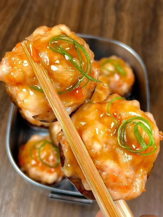 rainbowfoodschool.com Shrimp Stuffed Mushrooms
Recipe Asian Appetizers and Snacks 
