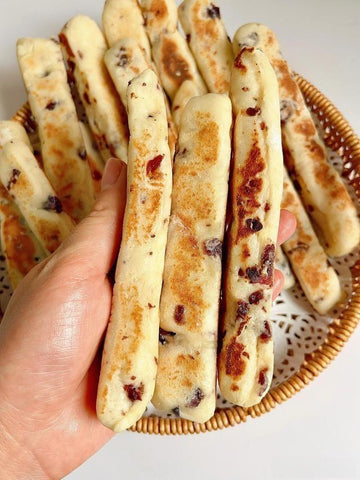 rainbowfoodschool.com Cranberry Yam Bread Sticks
Recipe Asian Appetizers and Snacks