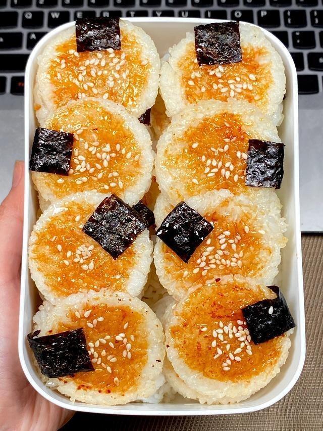 Golden Crispy Soy-Glazed Rice Medallions