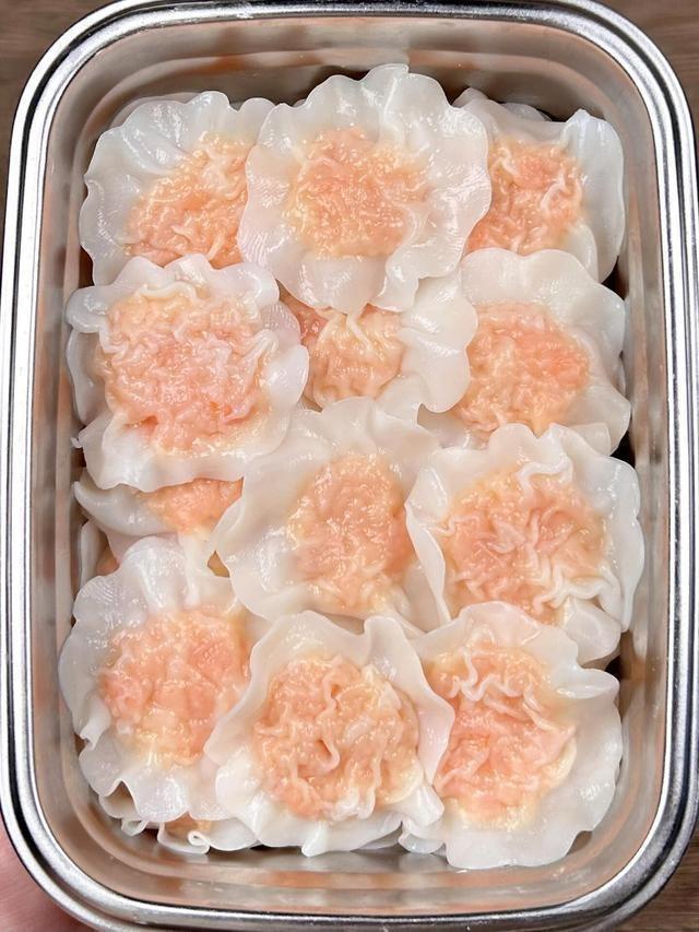 Shrimp & Carrot Crystal Dumplings