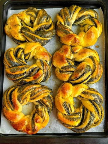 Black Sesame Walnut Braided Flower Bread