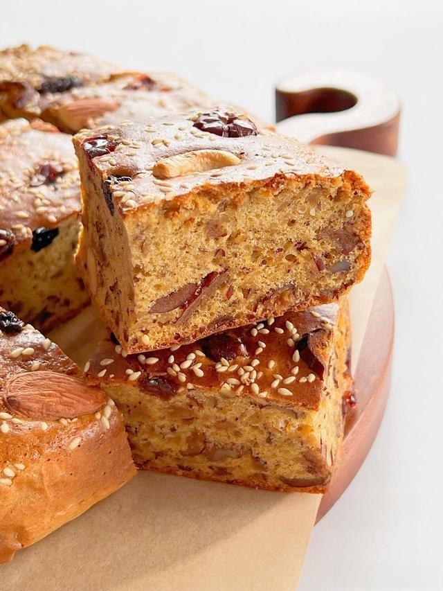Soft Baked Red Date Nut Squares