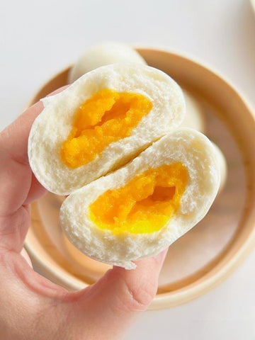 Steamed Custard Buns