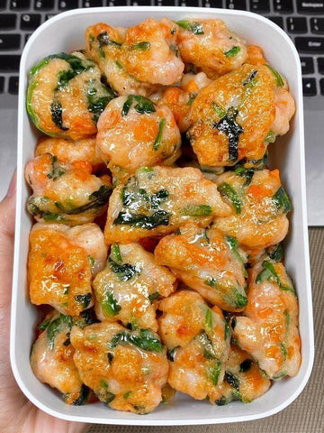 Golden Spinach Shrimp Poppers