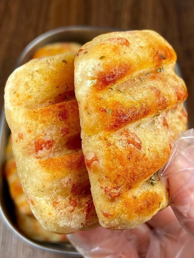 Crispy Potato Sausage Cakes (Air Fryer)