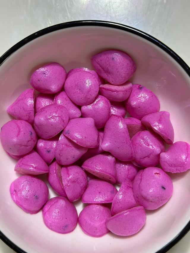 Dragon Fruit Milk Meringue Bites