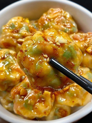  Steamed Tomato Egg Dumplings with Garlic Soy Sauce