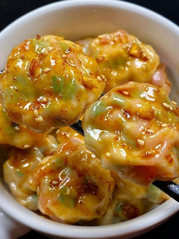  Steamed Tomato Egg Dumplings with Garlic Soy Sauce