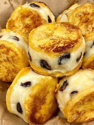 Golden Yam Cranberry Toast Rounds