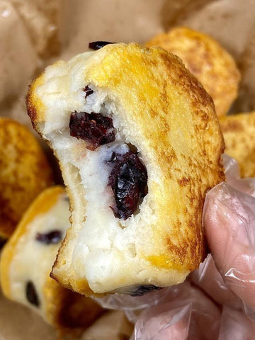 Golden Yam Cranberry Toast Rounds