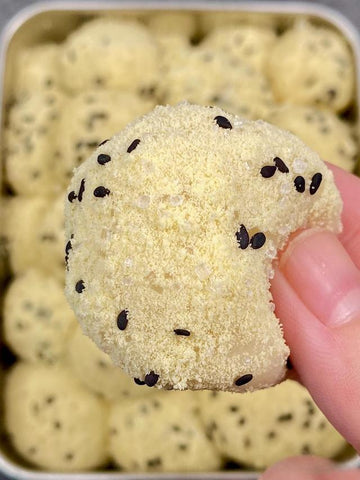 Soft Soybean Powder Glutinous Rice Balls