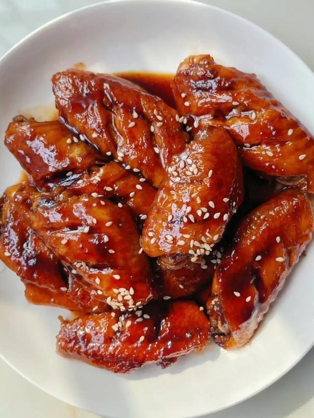 Cola Braised Chicken Wings