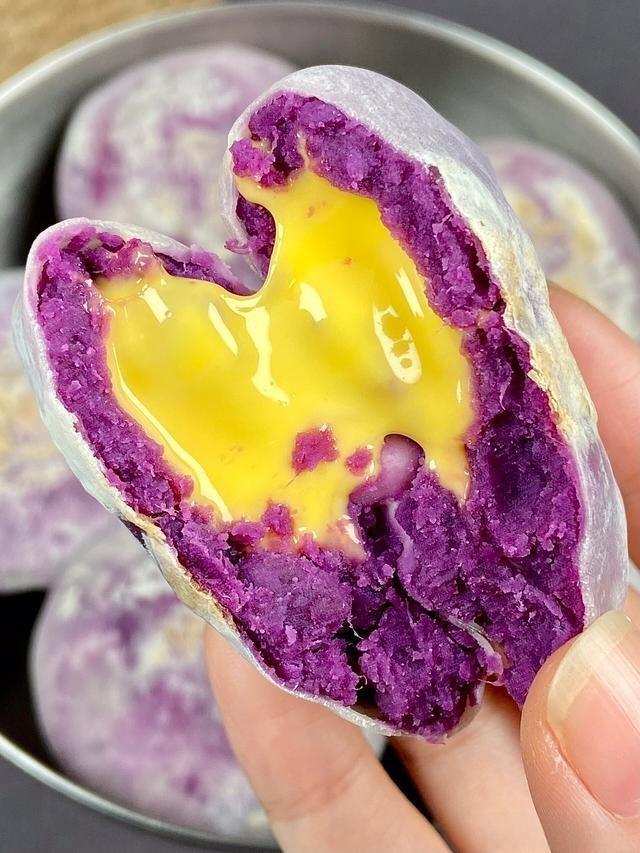 Purple Sweet Potato Cheese Pancakes