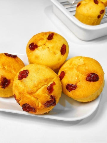 🧁 Cranberry Cloud Muffins