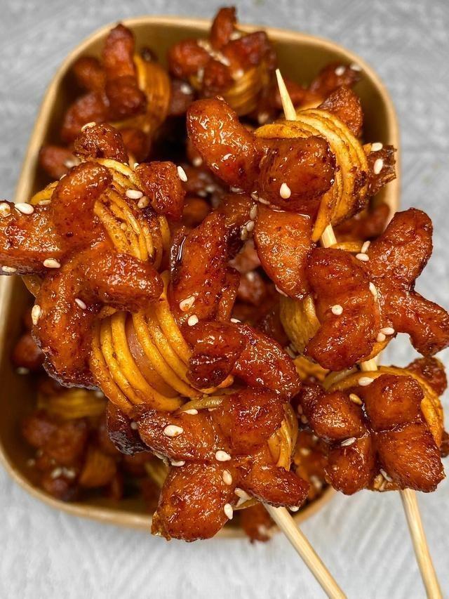 Spicy Star Sausage Twists