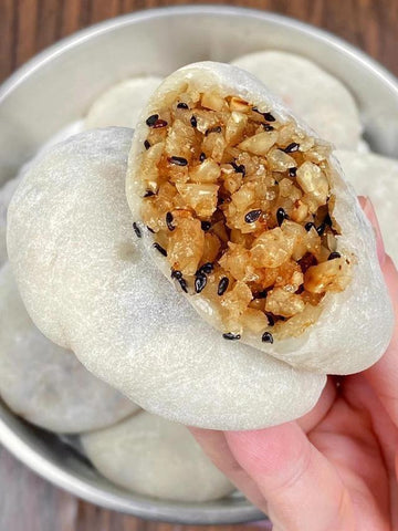 Crystal Mochi with Nutty Sesame Filling