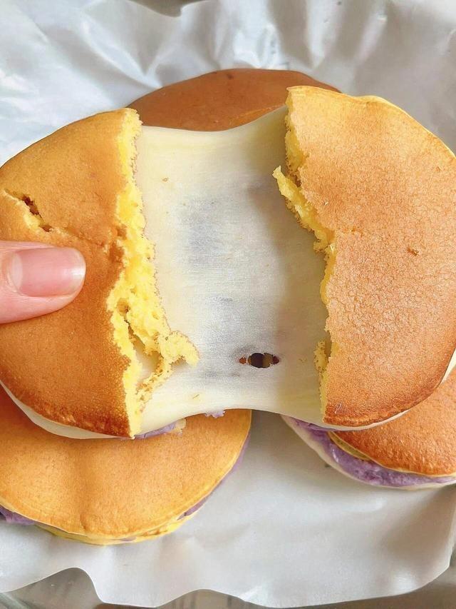 Fluffy Taro Mochi Dorayaki