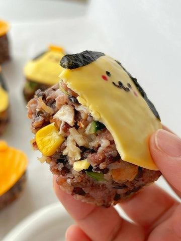 Puppy Face Multigrain Rice Balls with Cheese Topping