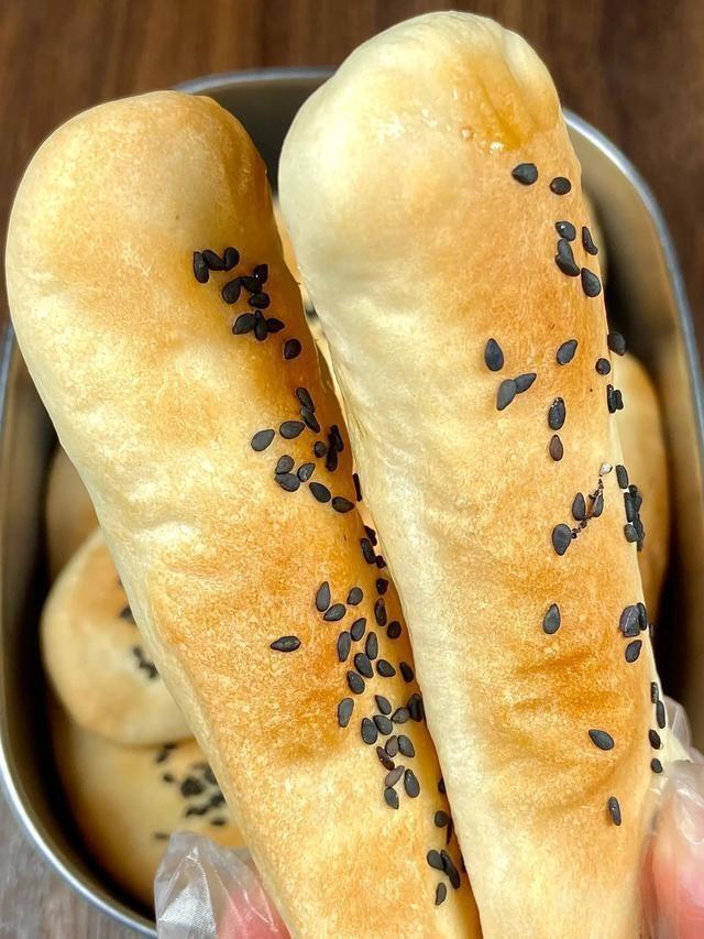 Cow Tongue Sugar Rolls (Air Fryer Sweet Flatbread)
