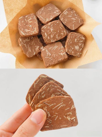 Crispy Chocolate Almond Cookies