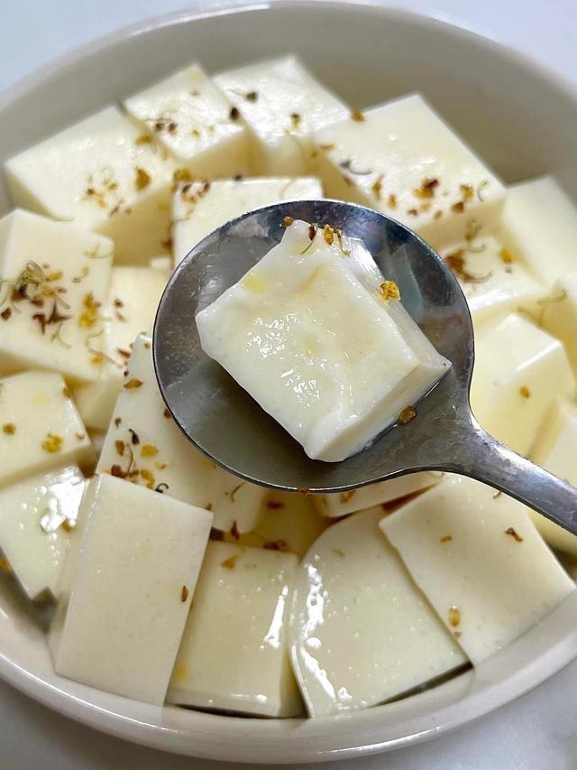 Milky Cheese Jelly Cubes