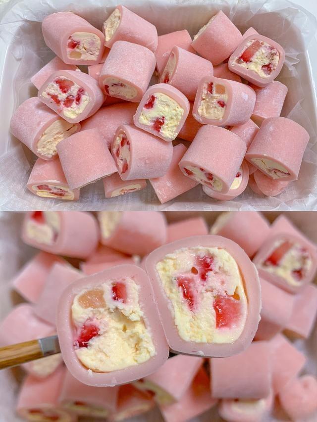 Strawberry Cream Cheese Mochi Rolls